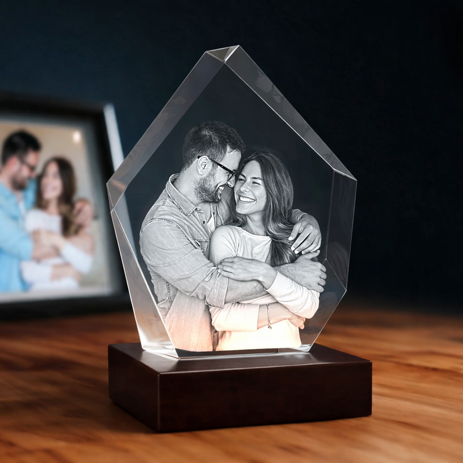 Hexagon-shaped  3D crystal photo wit a couple, made from clear K9 glass, showing high-definition laser engraving detail
